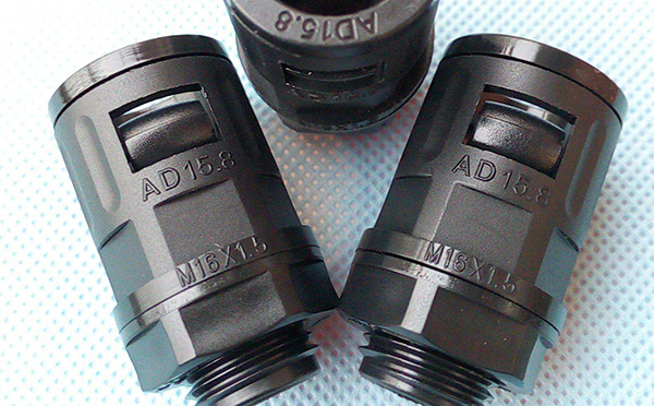 不銹鋼塑料水管快速接頭參數